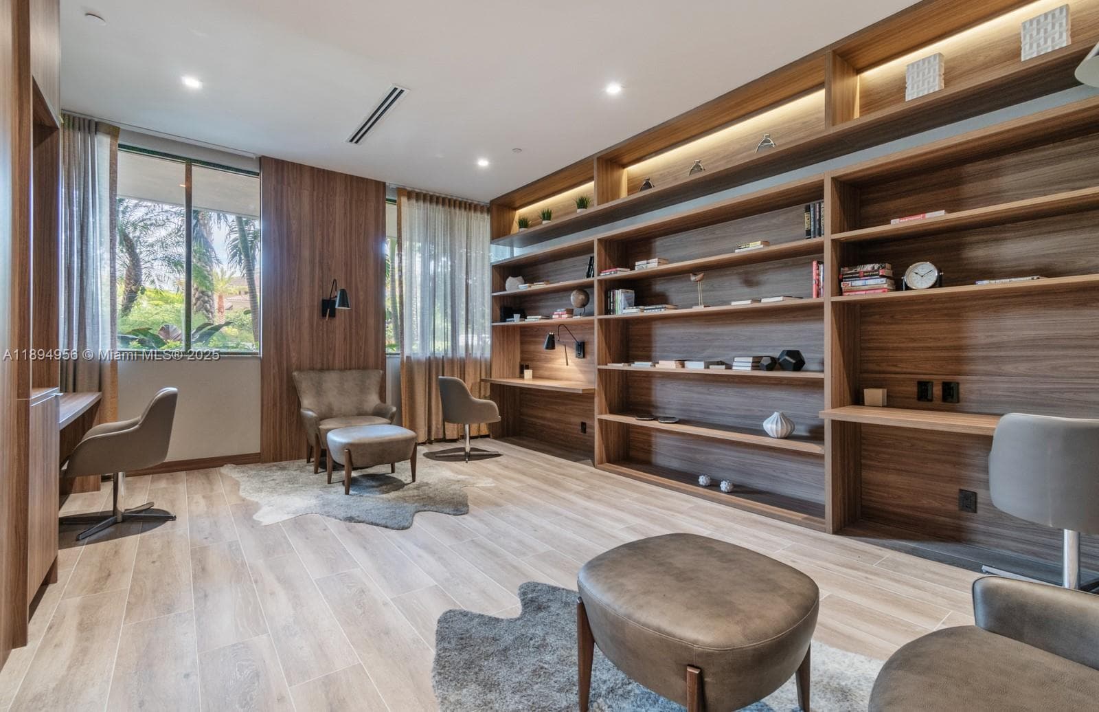 1000 E Island Blvd # 1403, Aventura FL 33160 — 76