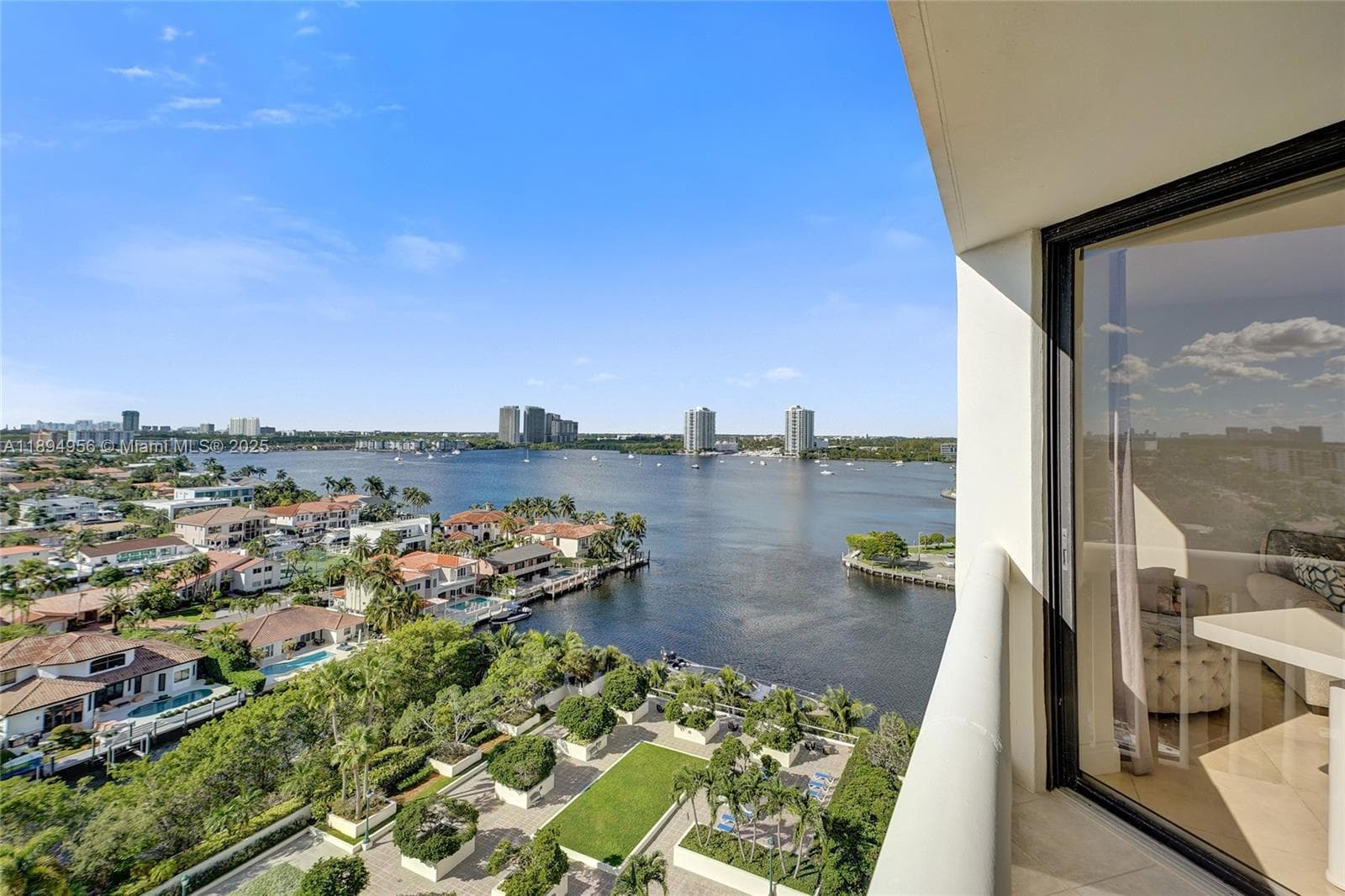 1000 E Island Blvd # 1403, Aventura FL 33160 — 16