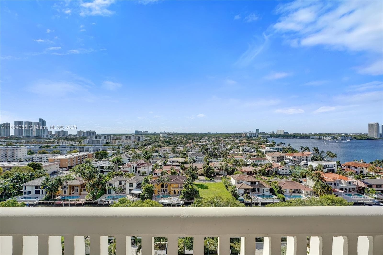 1000 E Island Blvd # 1403, Aventura FL 33160 — 12