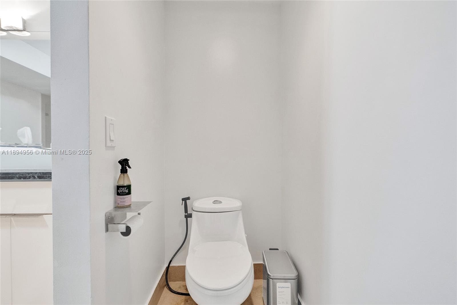 1000 E Island Blvd # 1403, Aventura FL 33160 — 51