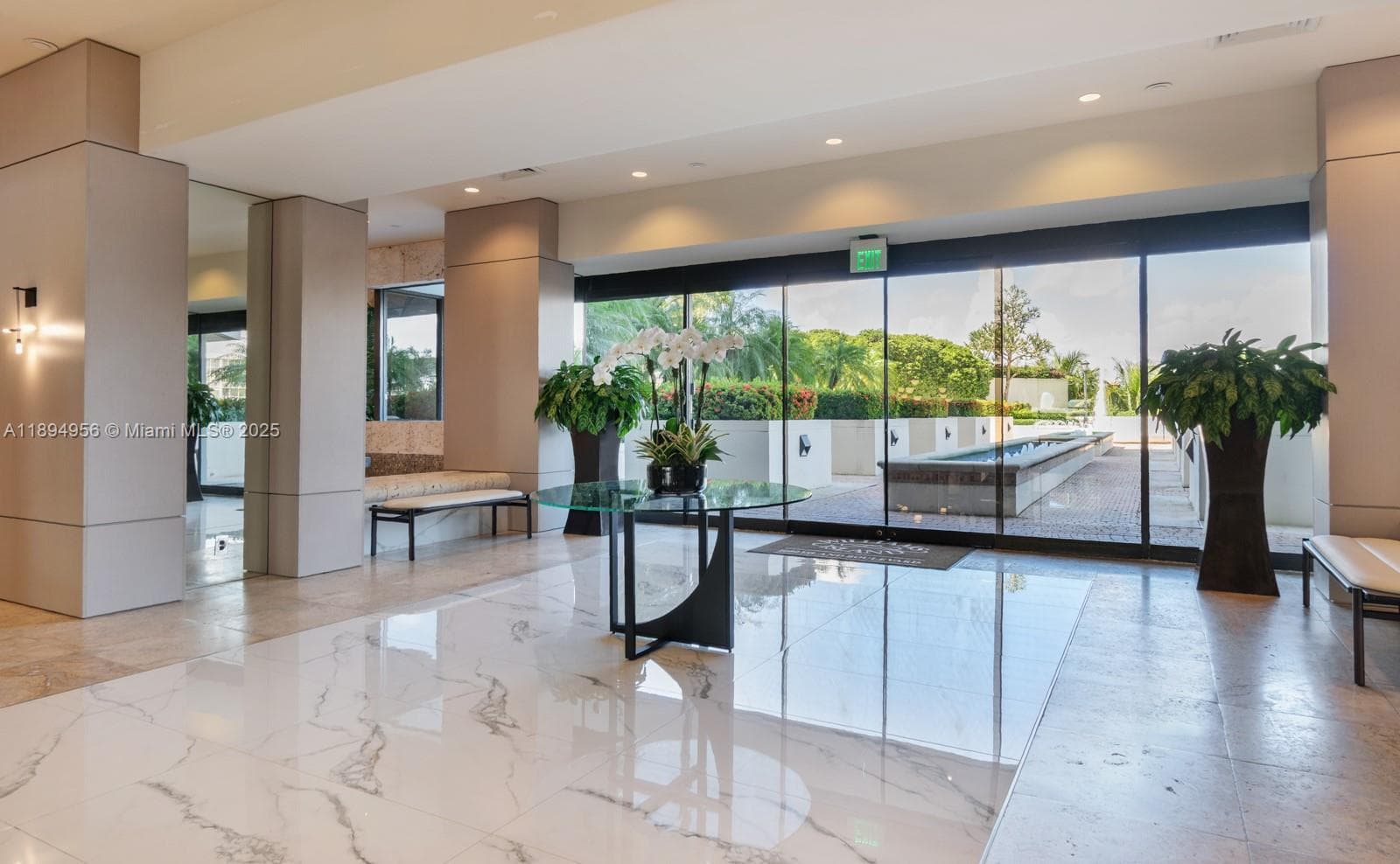1000 E Island Blvd # 1403, Aventura FL 33160 — 68