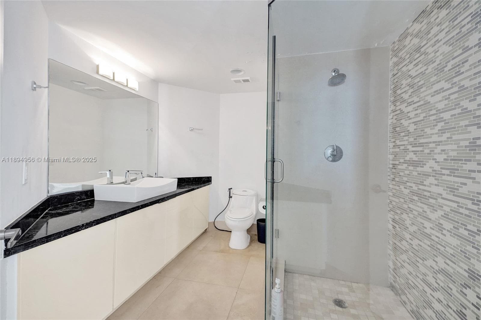 1000 E Island Blvd # 1403, Aventura FL 33160 — 31