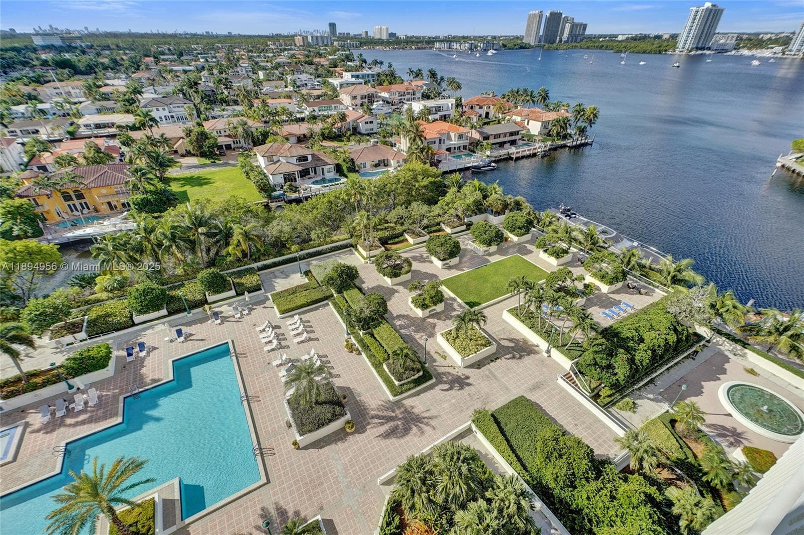 1000 E Island Blvd # 1403, Aventura FL 33160 — 60