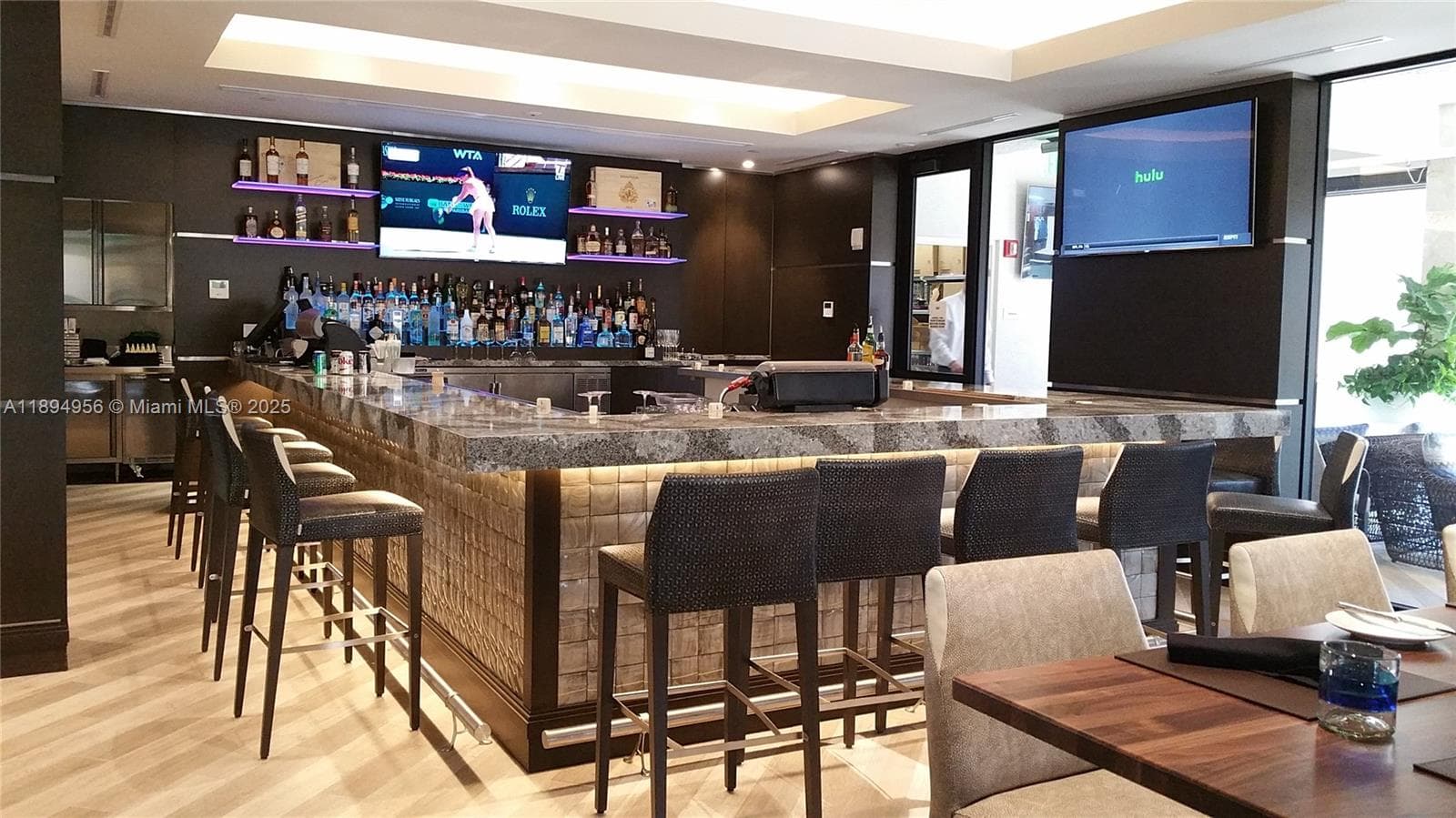 1000 E Island Blvd # 1403, Aventura FL 33160 — 93