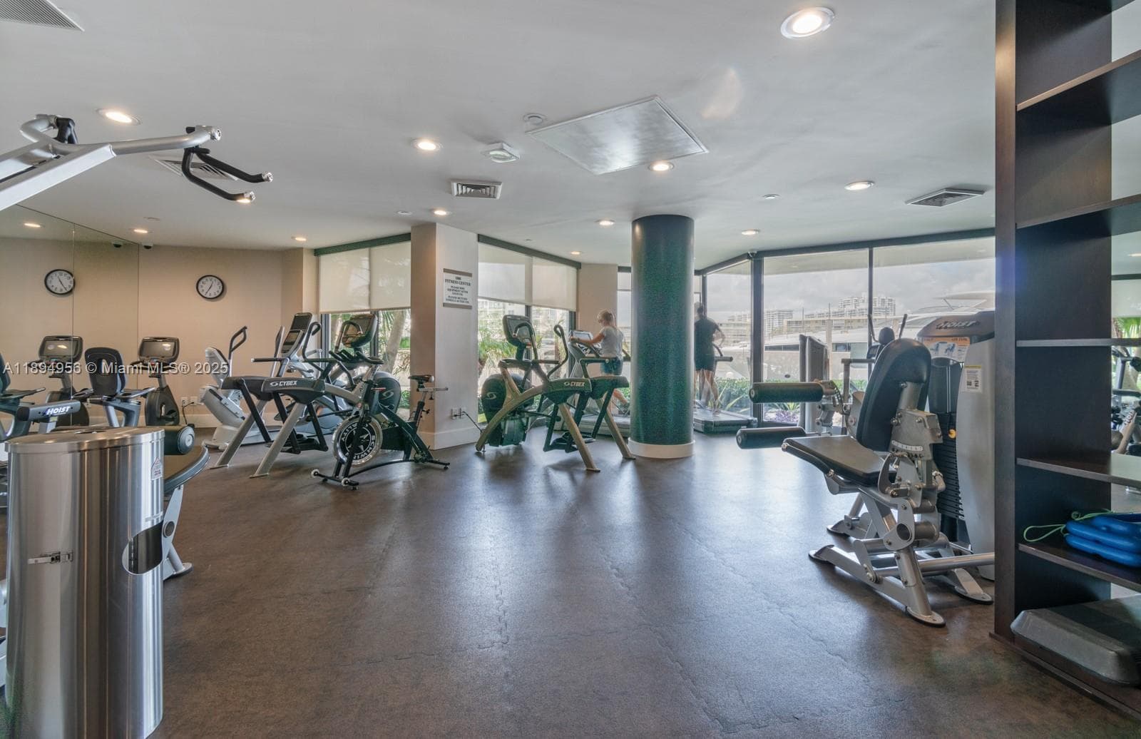 1000 E Island Blvd # 1403, Aventura FL 33160 — 78