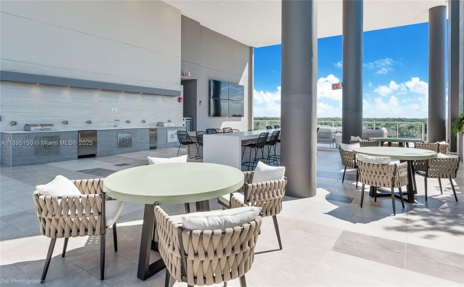 9600 S Dixie Hwy # C1, Miami FL 33156 — 19