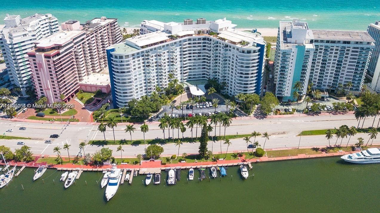 5161 Collins Ave # 1211, Miami Beach FL 33140 — 3