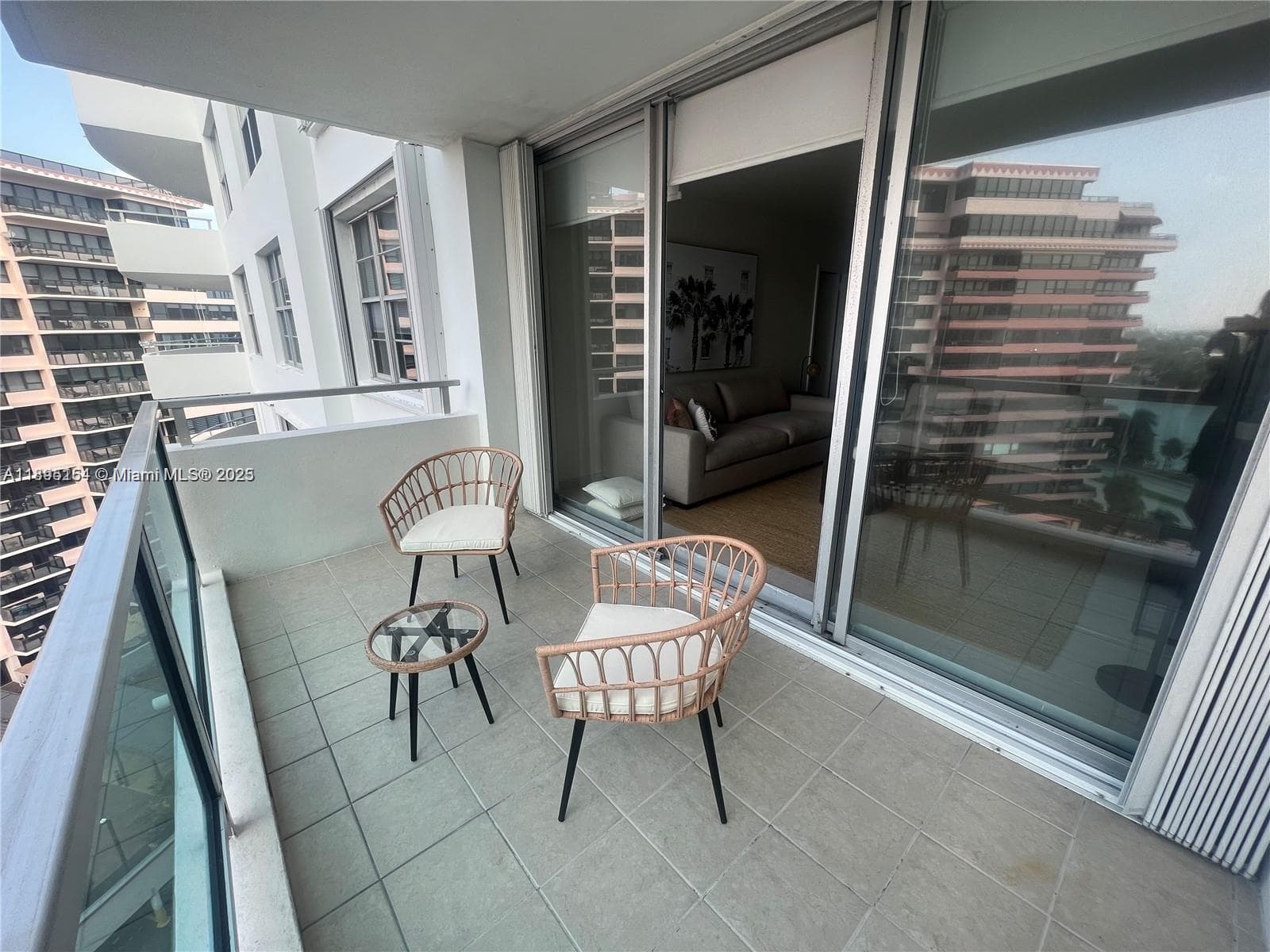 5161 Collins Ave # 1211, Miami Beach FL 33140 — 8