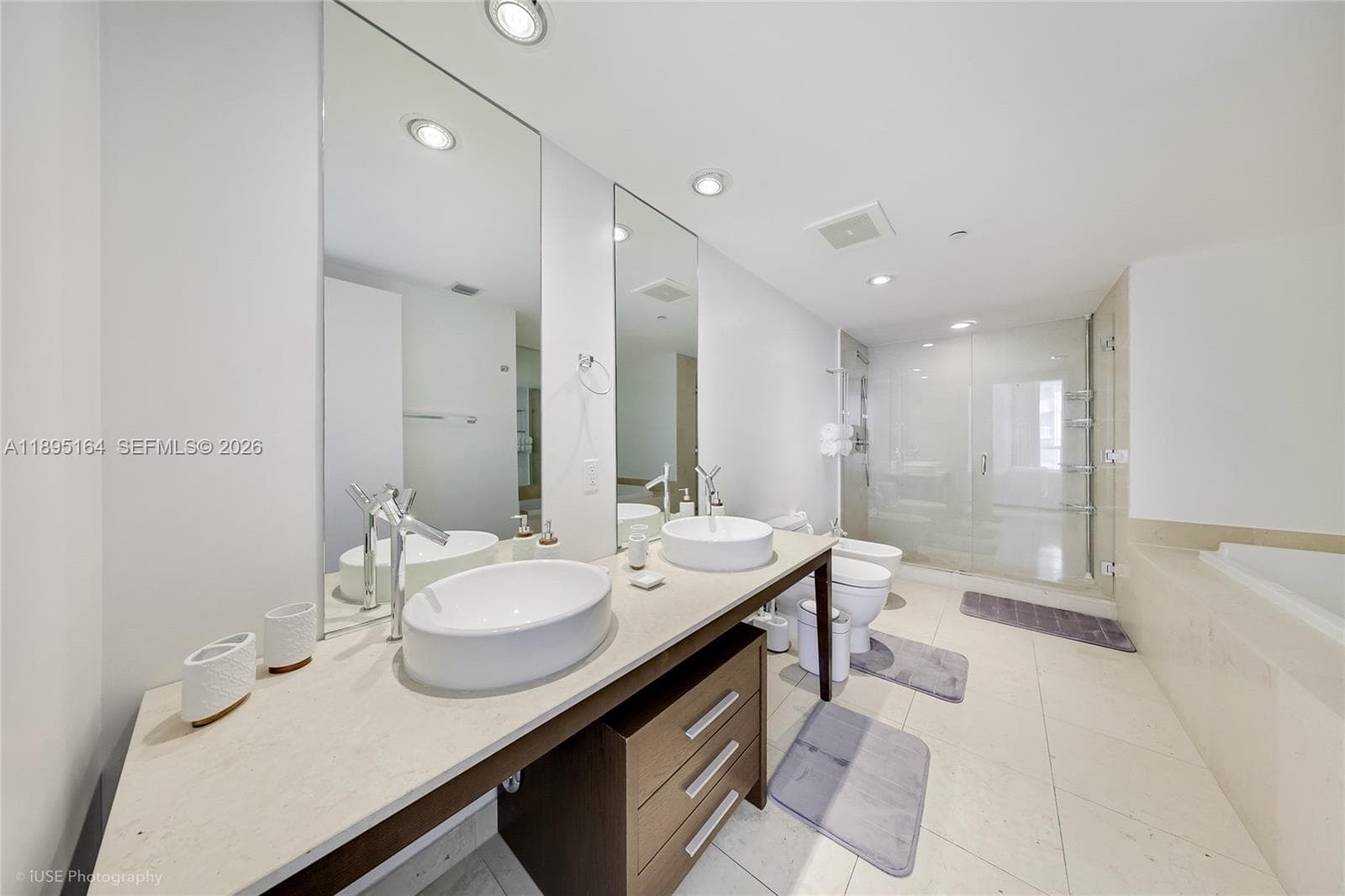 495 Brickell Ave # 4710, Miami FL 33131 — 12