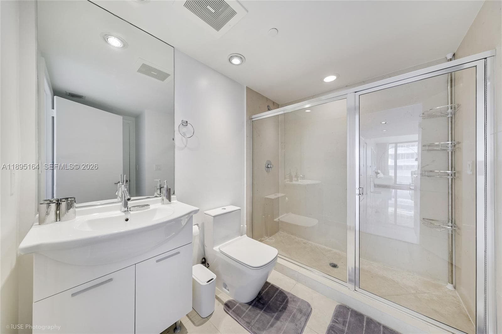 495 Brickell Ave # 4710, Miami FL 33131 — 21
