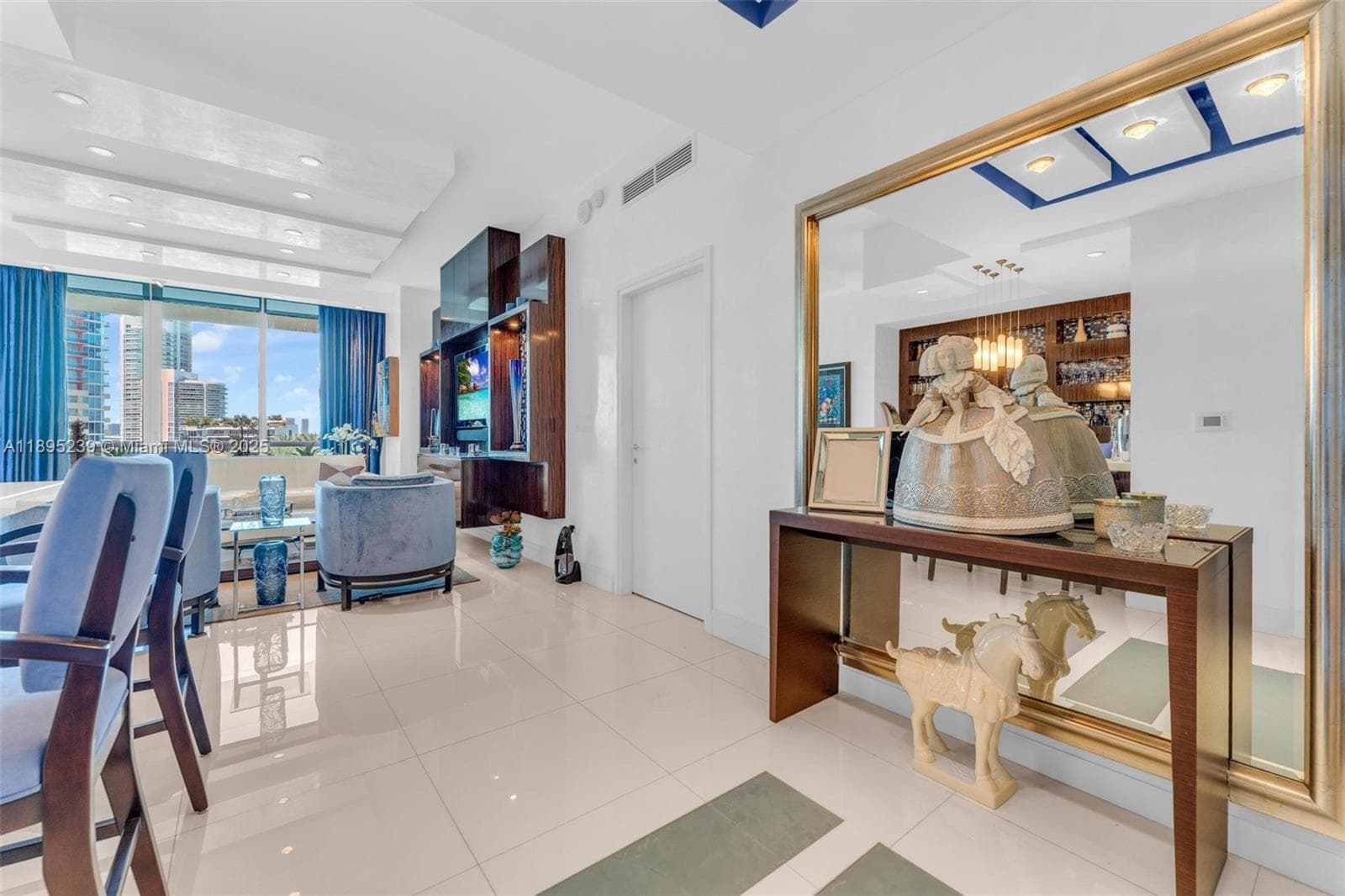 50 S Pointe Dr # 705, Miami Beach FL 33139 — 27