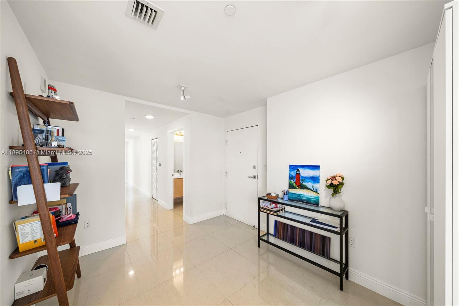 600 NE 27th St # 3105, Miami FL 33137 — 26