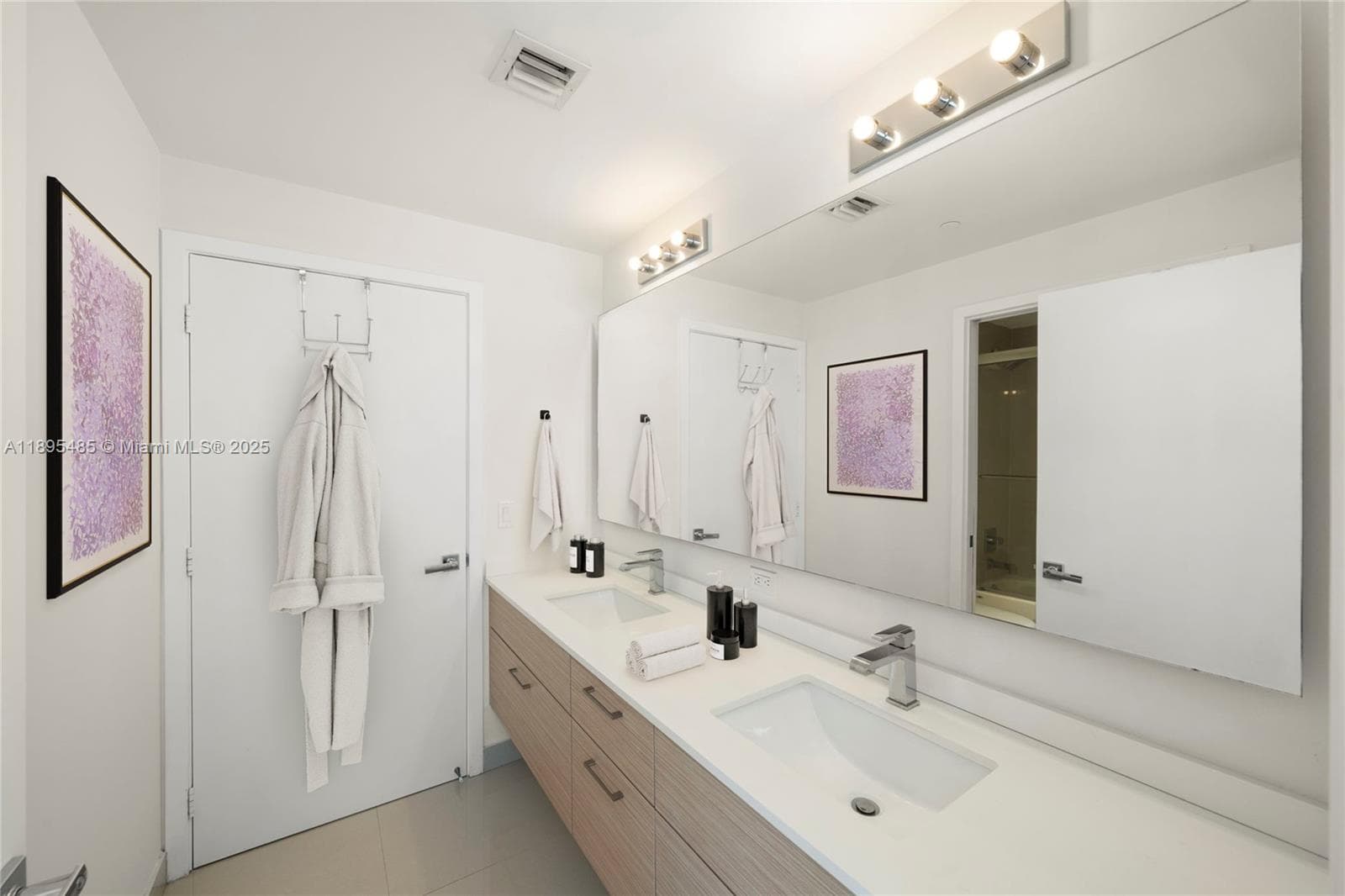 600 NE 27th St # 3105, Miami FL 33137 — 22