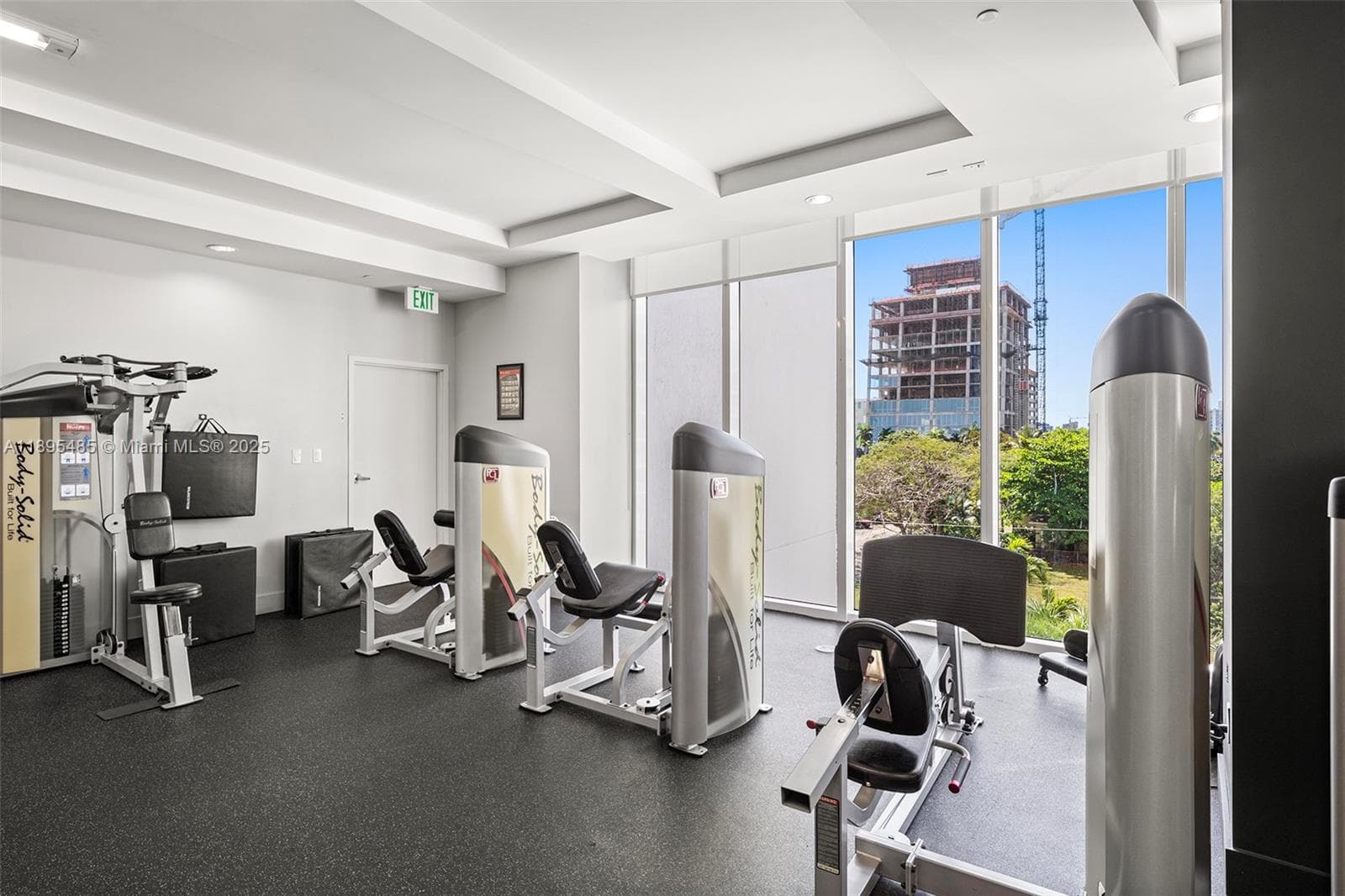 600 NE 27th St # 3105, Miami FL 33137 — 51