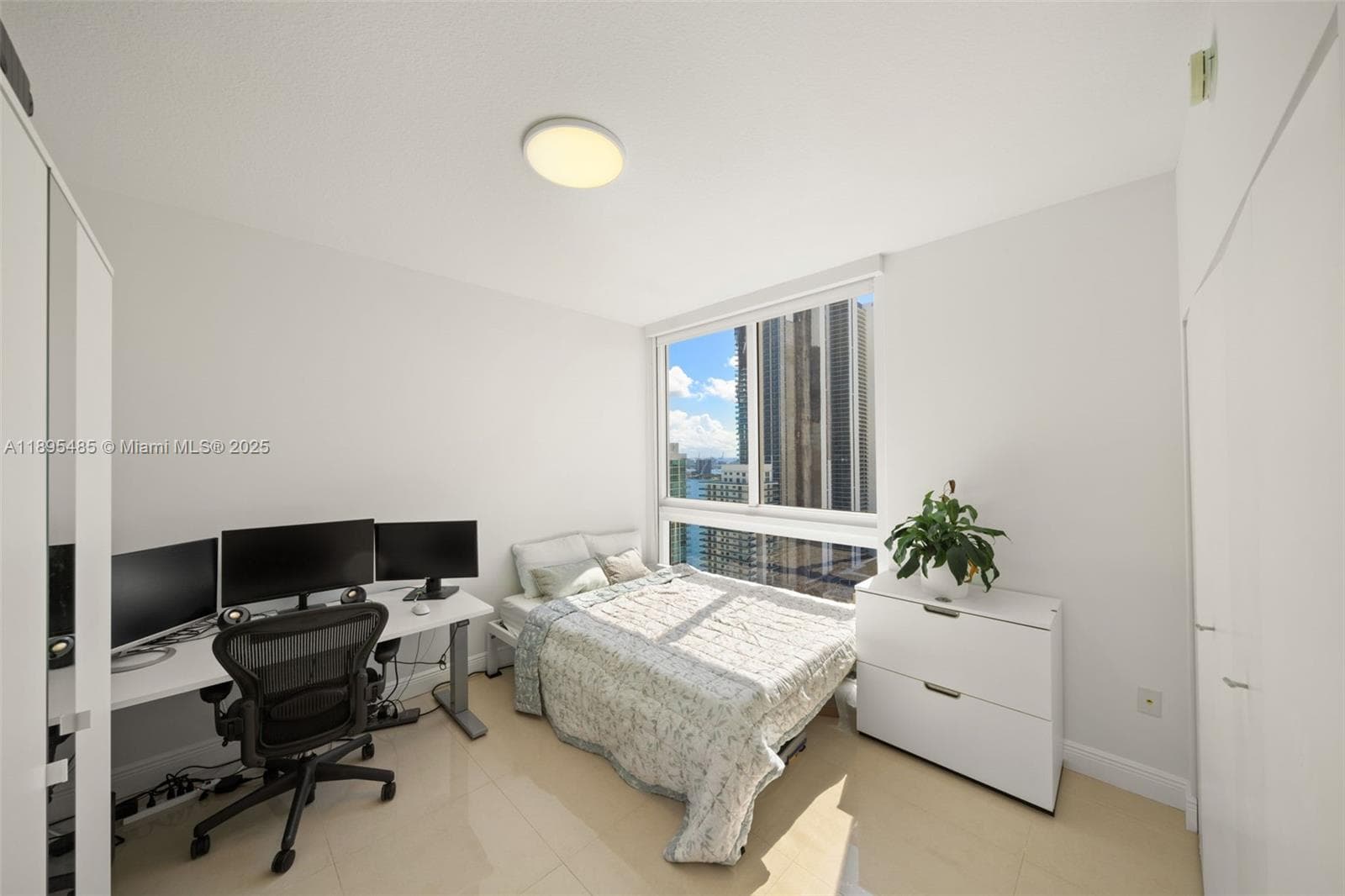 600 NE 27th St # 3105, Miami FL 33137 — 19