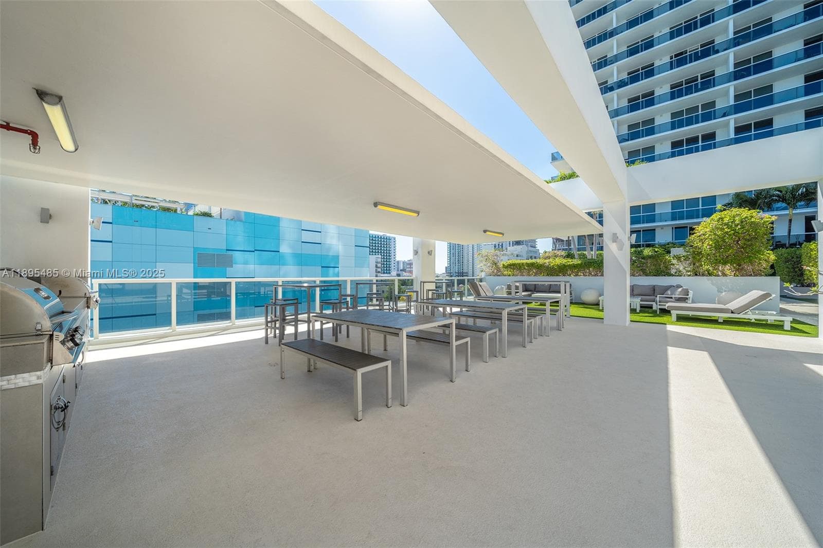 600 NE 27th St # 3105, Miami FL 33137 — 40