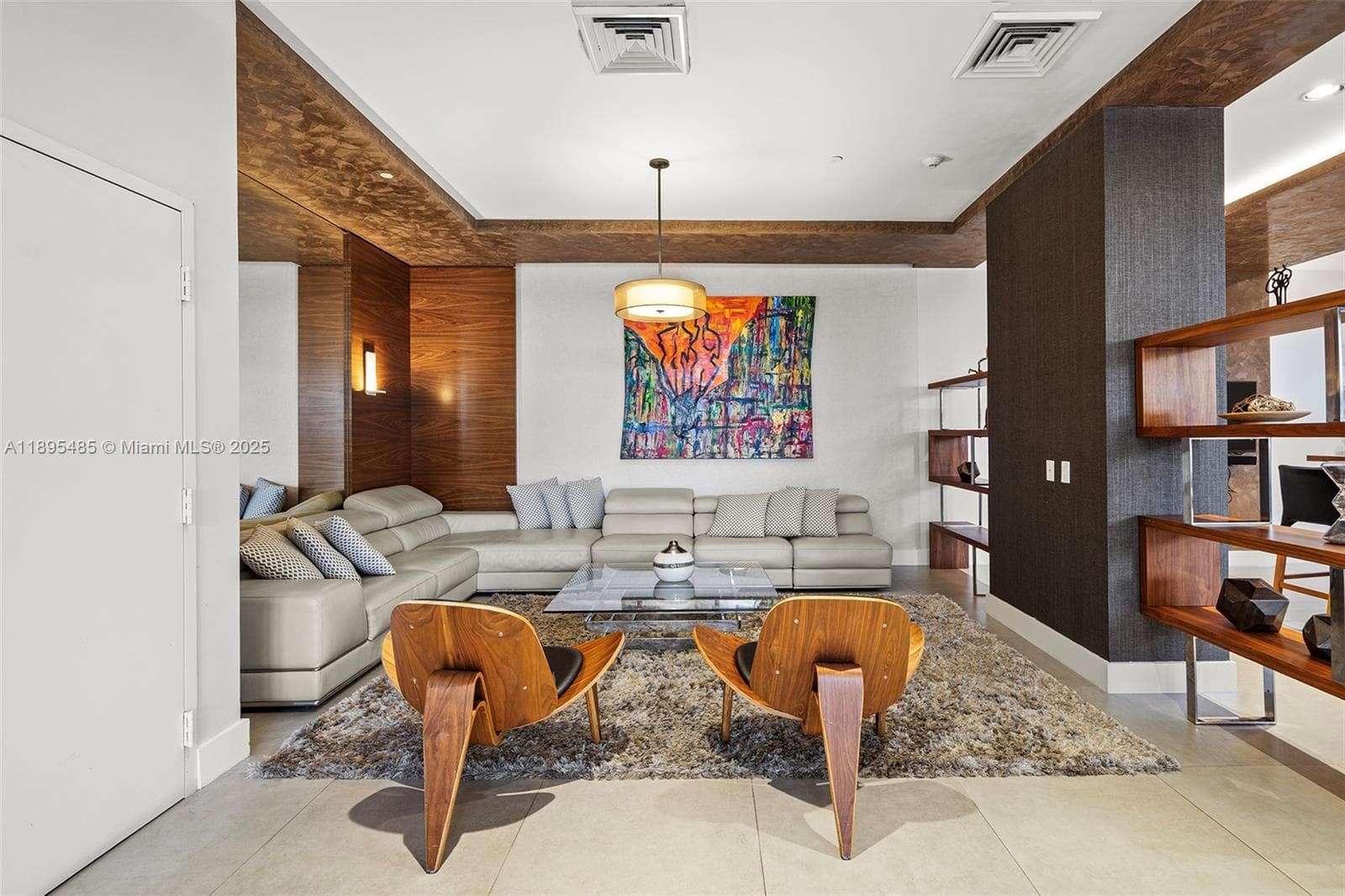 600 NE 27th St # 3105, Miami FL 33137 — 31