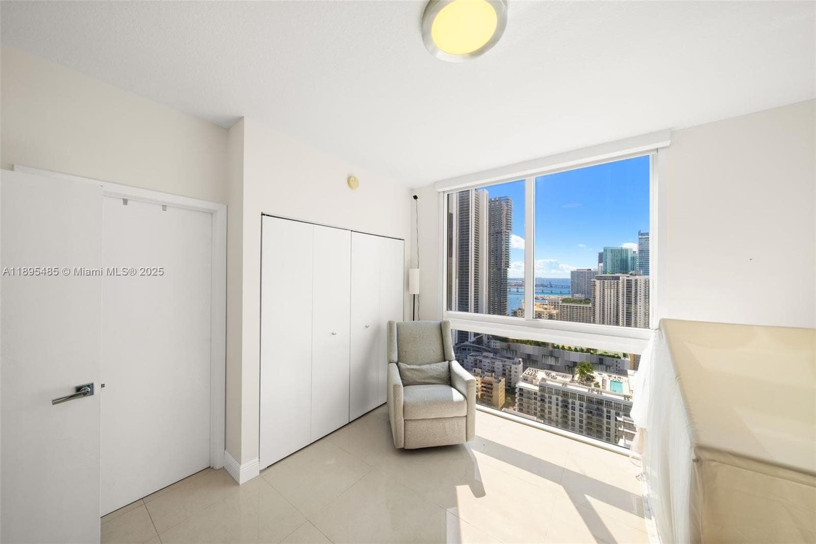 600 NE 27th St # 3105, Miami FL 33137 — 25