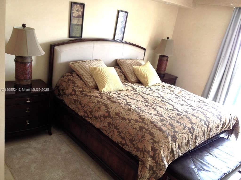 17555 SW Atlantic Blvd, Sunny Isles Beach FL 33160 — 6