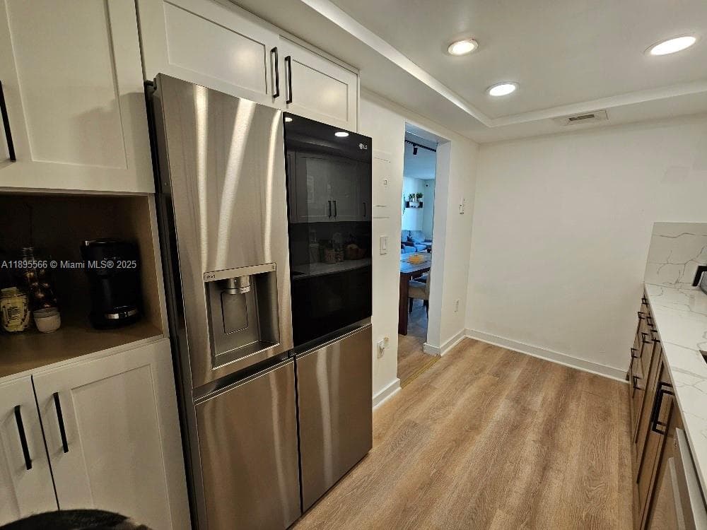 18061 Biscayne Blvd # 1602, Aventura FL 33160 — 3