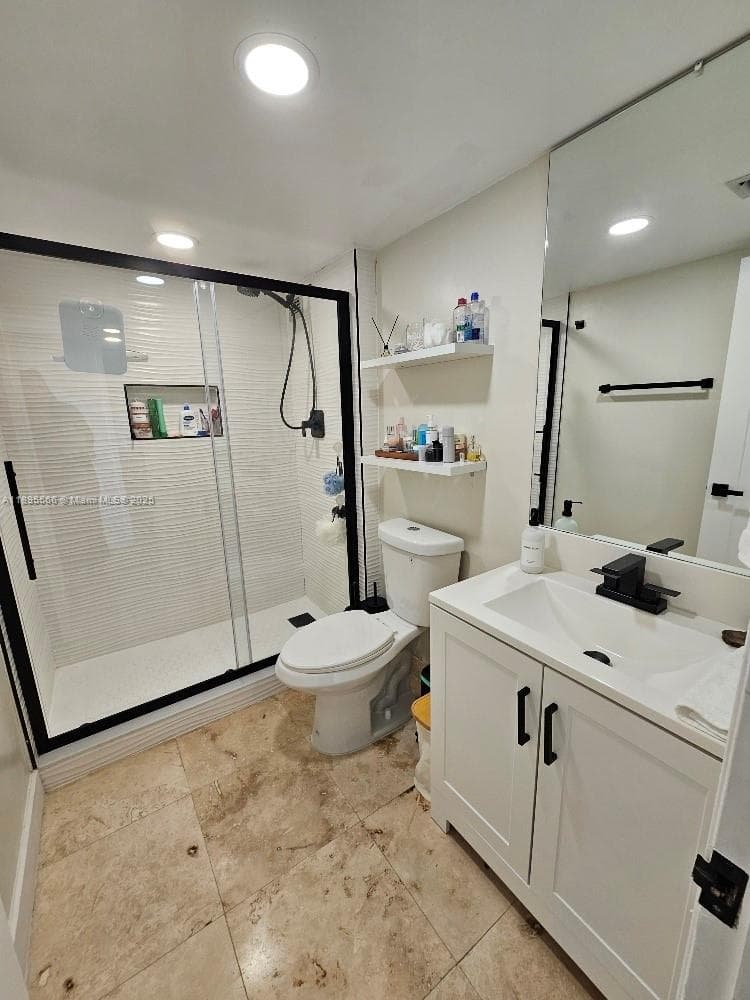 18061 Biscayne Blvd # 1602, Aventura FL 33160 — 10