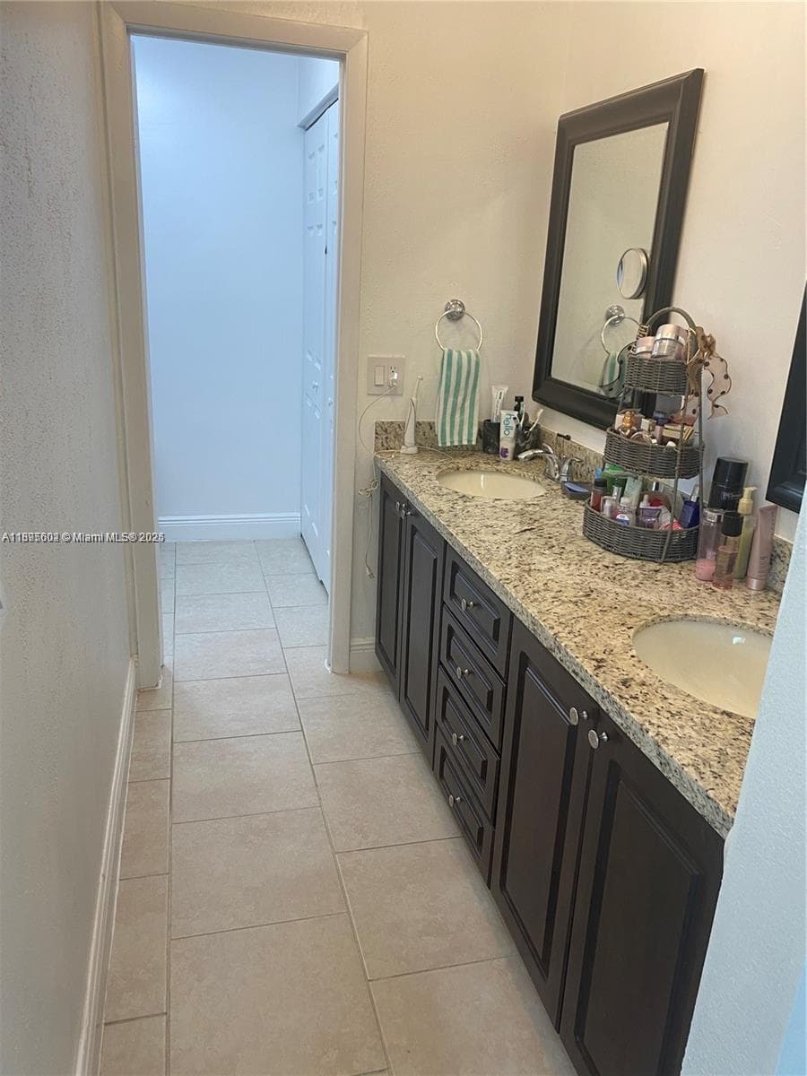 13208 SW 10th Ln, Miami FL 33184 — 9