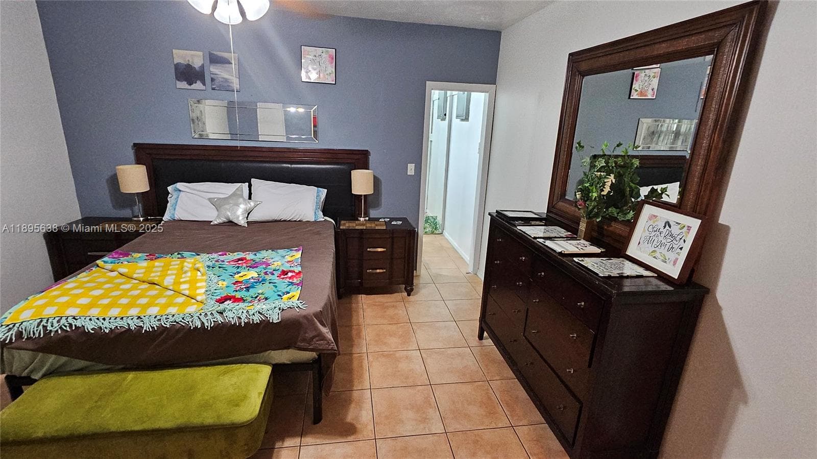 4201 SW 60th # 2, South Miami FL 33155 — 11