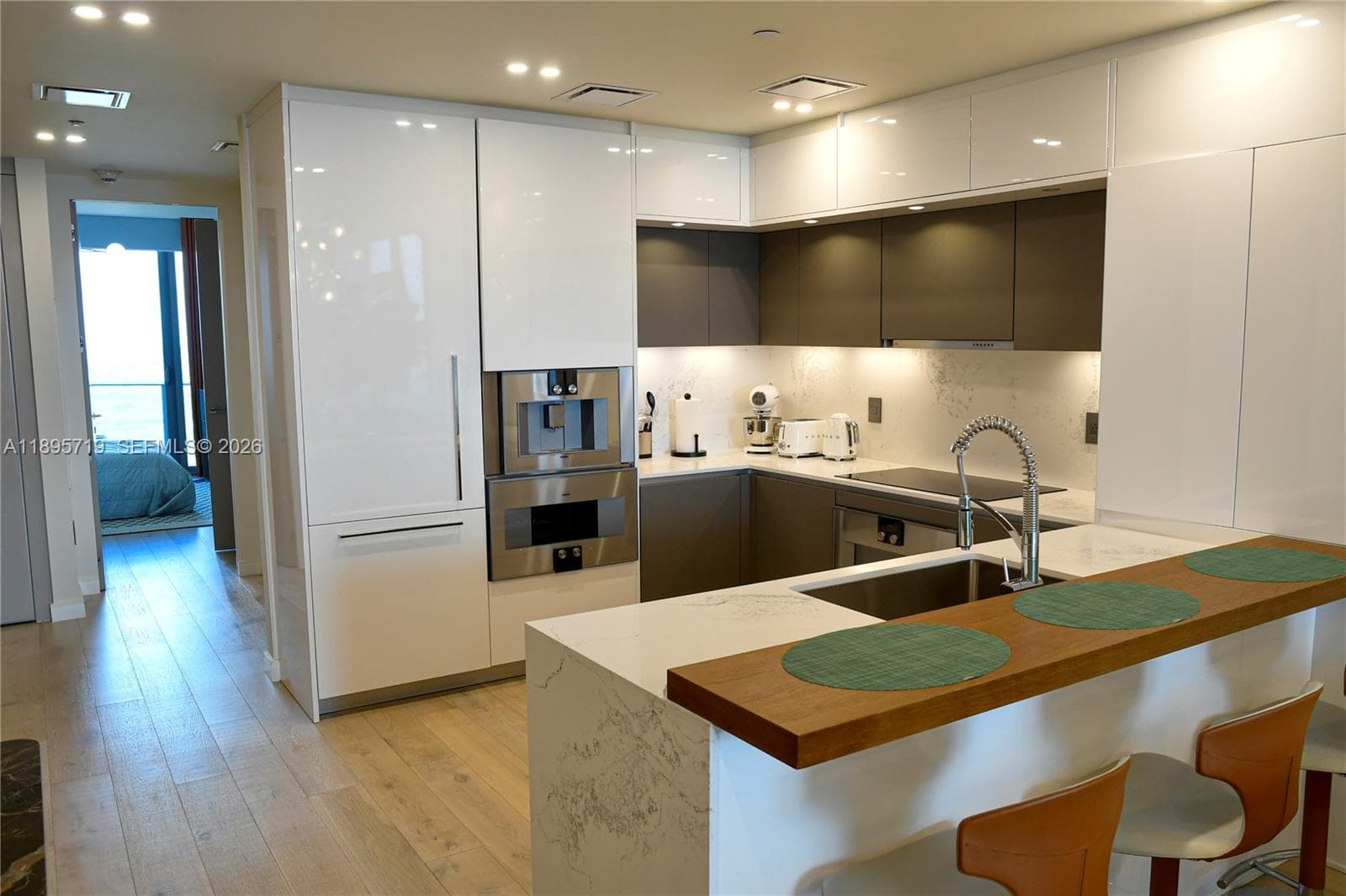 15701 Collins Ave # 4403, Sunny Isles Beach FL 33160 — 16