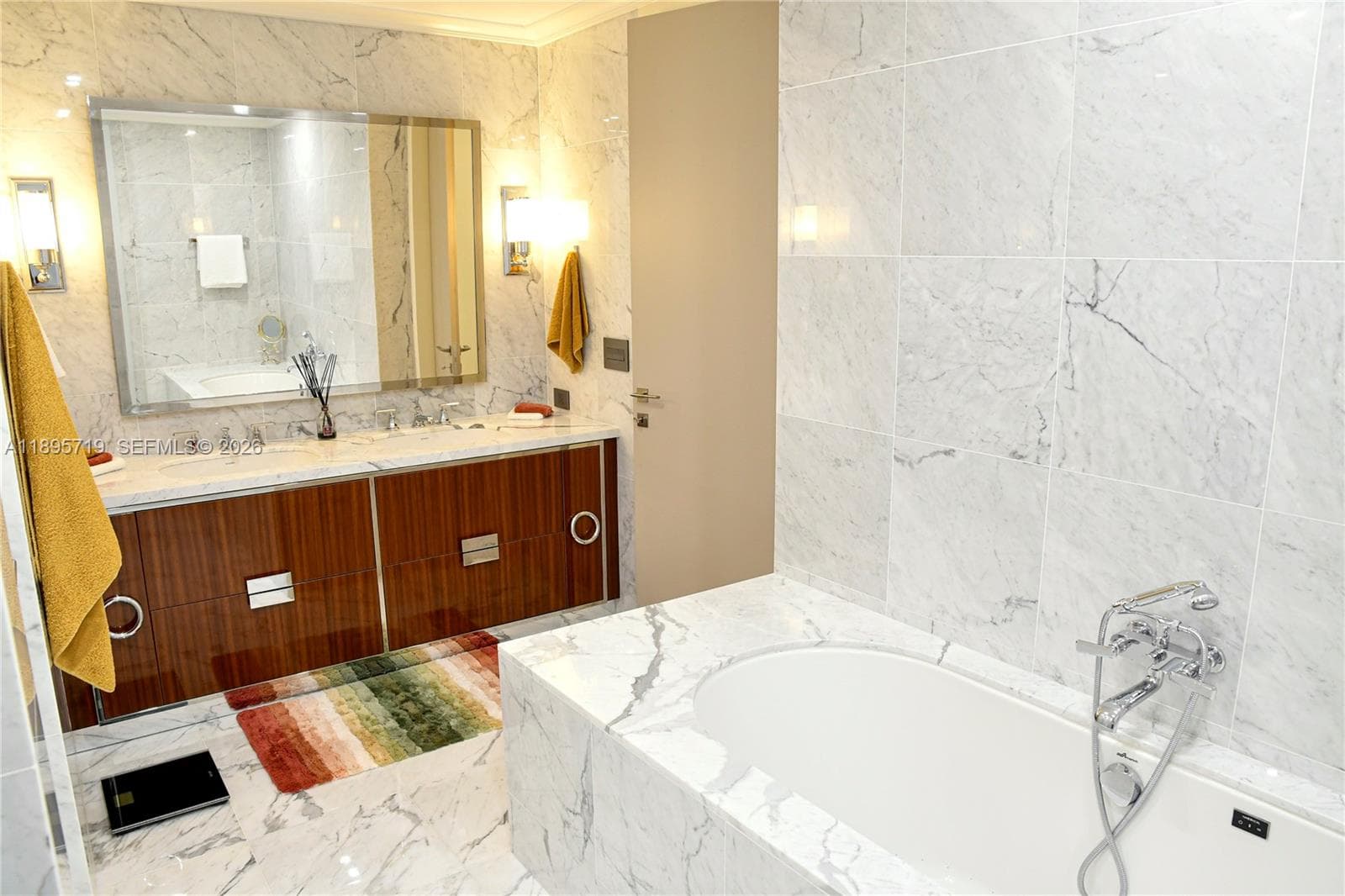 15701 Collins Ave # 4403, Sunny Isles Beach FL 33160 — 25