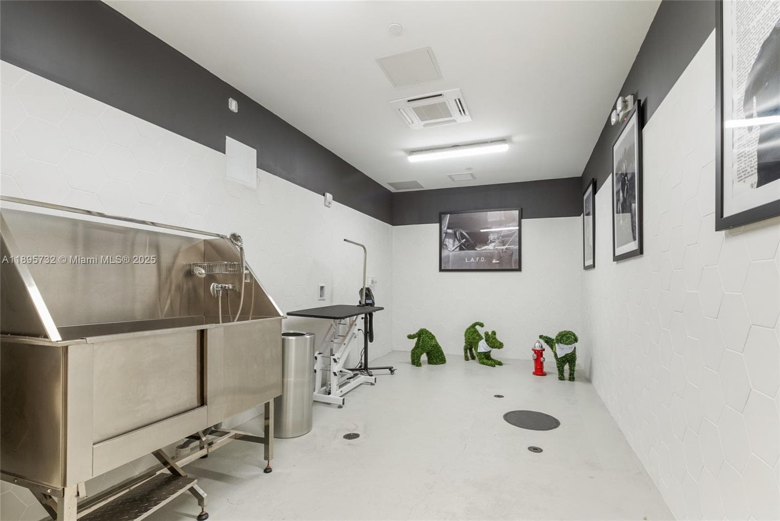 9600 S Dixie Hwy # A15, Miami FL 33156 — 39