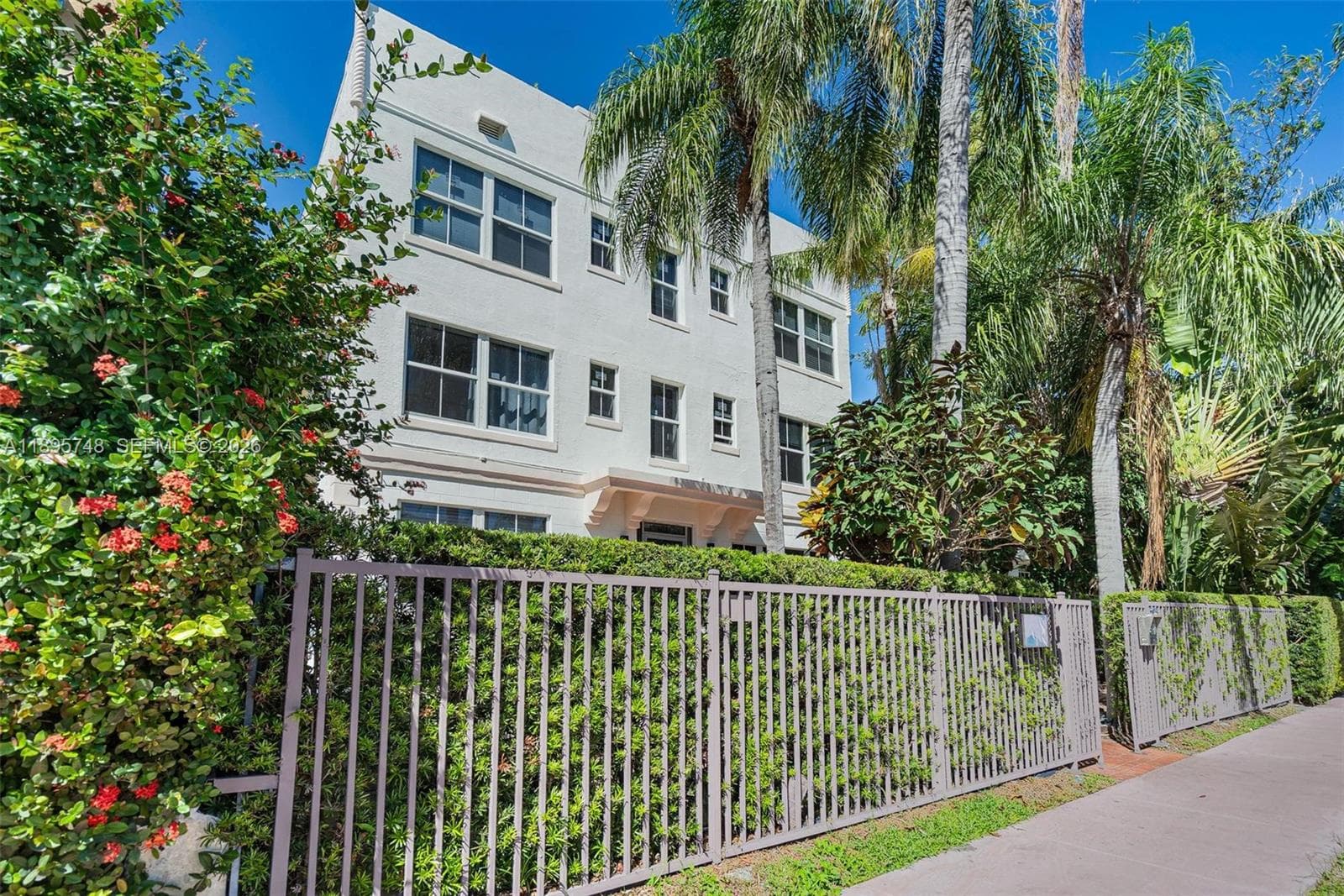 1320 Drexel Ave # 200, Miami Beach FL 33139 — 21
