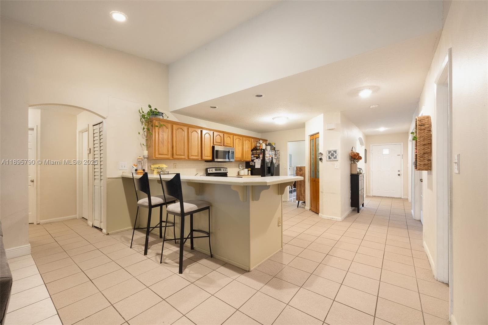 9730 SW 219th St, Cutler Bay FL 33190 — 10