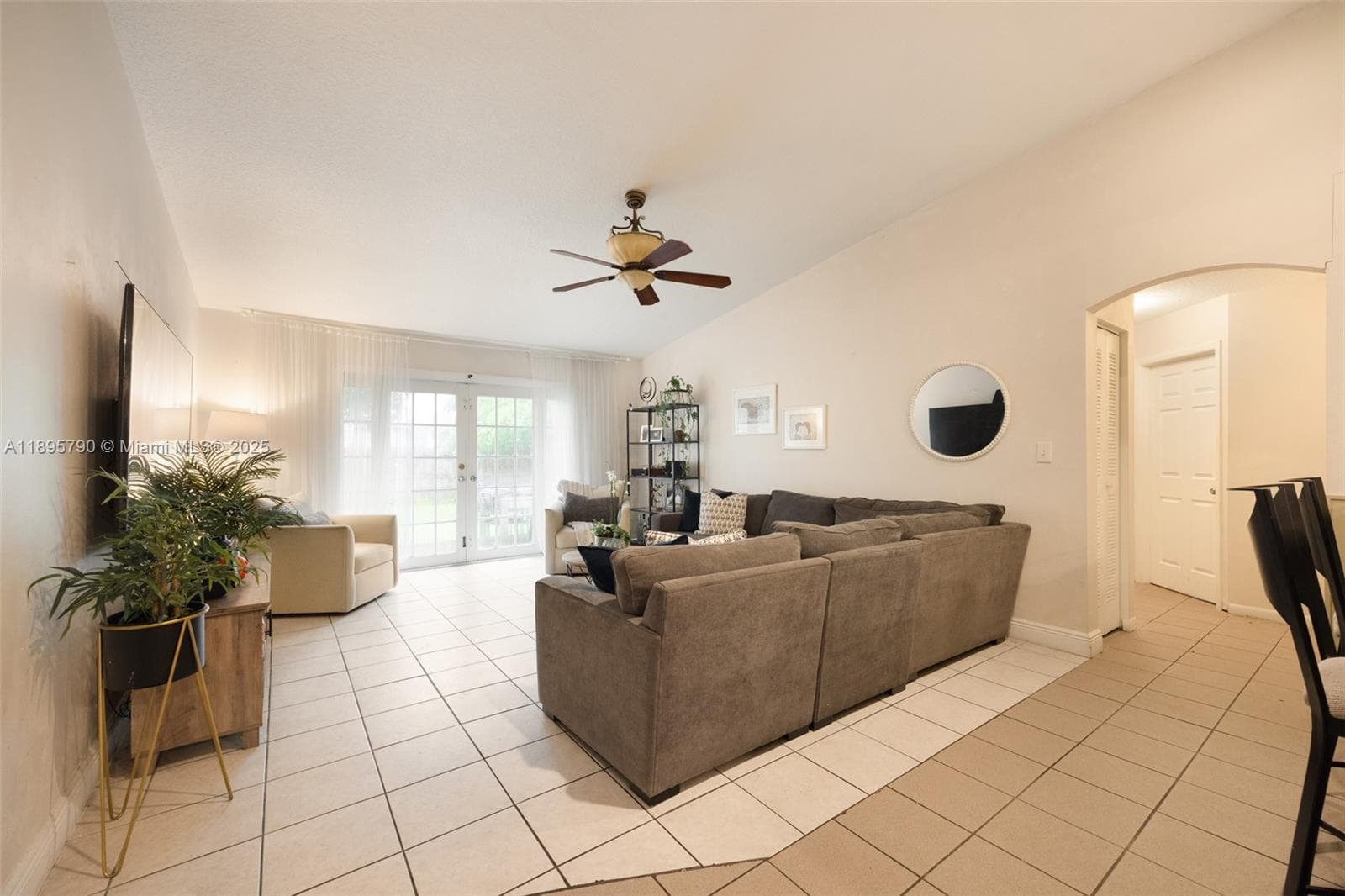 9730 SW 219th St, Cutler Bay FL 33190 — 11