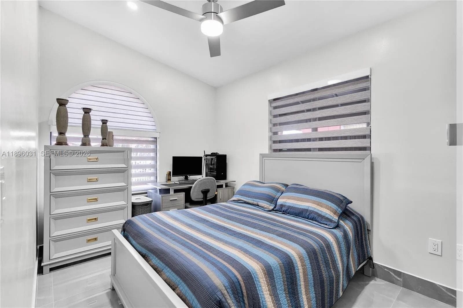 3118 W 71st Pl, Hialeah FL 33018 — 11