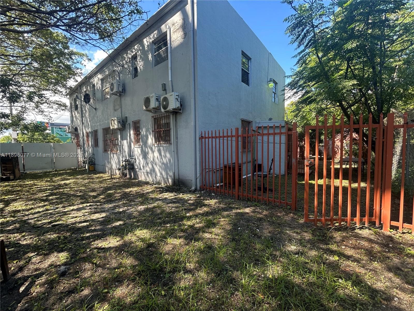 2015 NW 6th Pl, Miami FL 33127 — 2