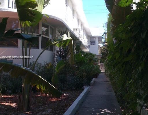 845 Michigan Ave, Miami Beach FL 33139 — 2