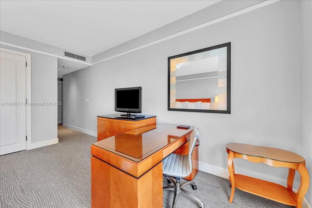 1435 Brickell Ave # 3603, Miami FL 33131 — 20