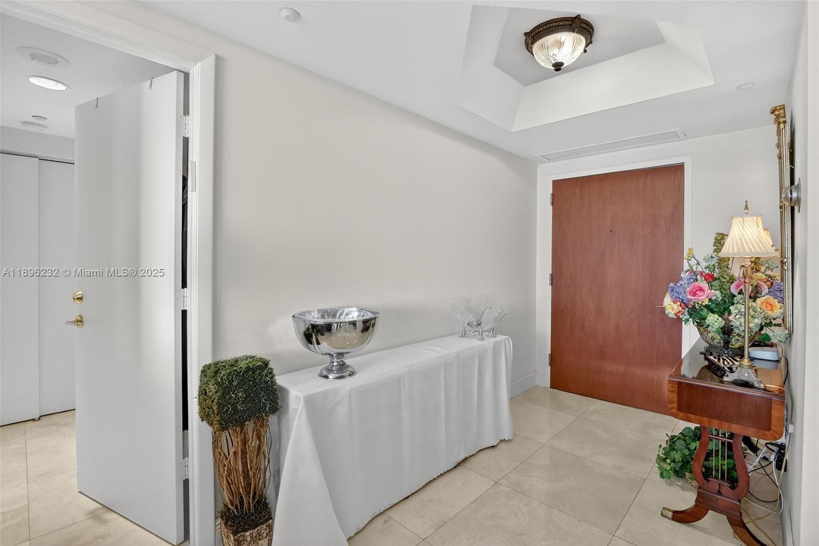 7000 Island Blvd # 903, Aventura FL 33160 — 28