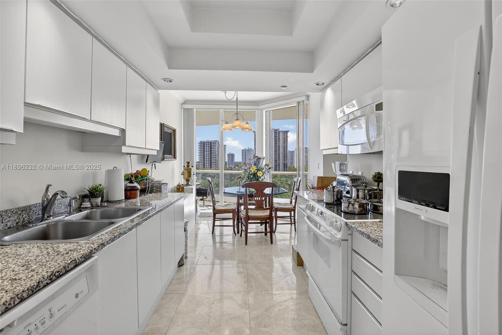 7000 Island Blvd # 903, Aventura FL 33160 — 10