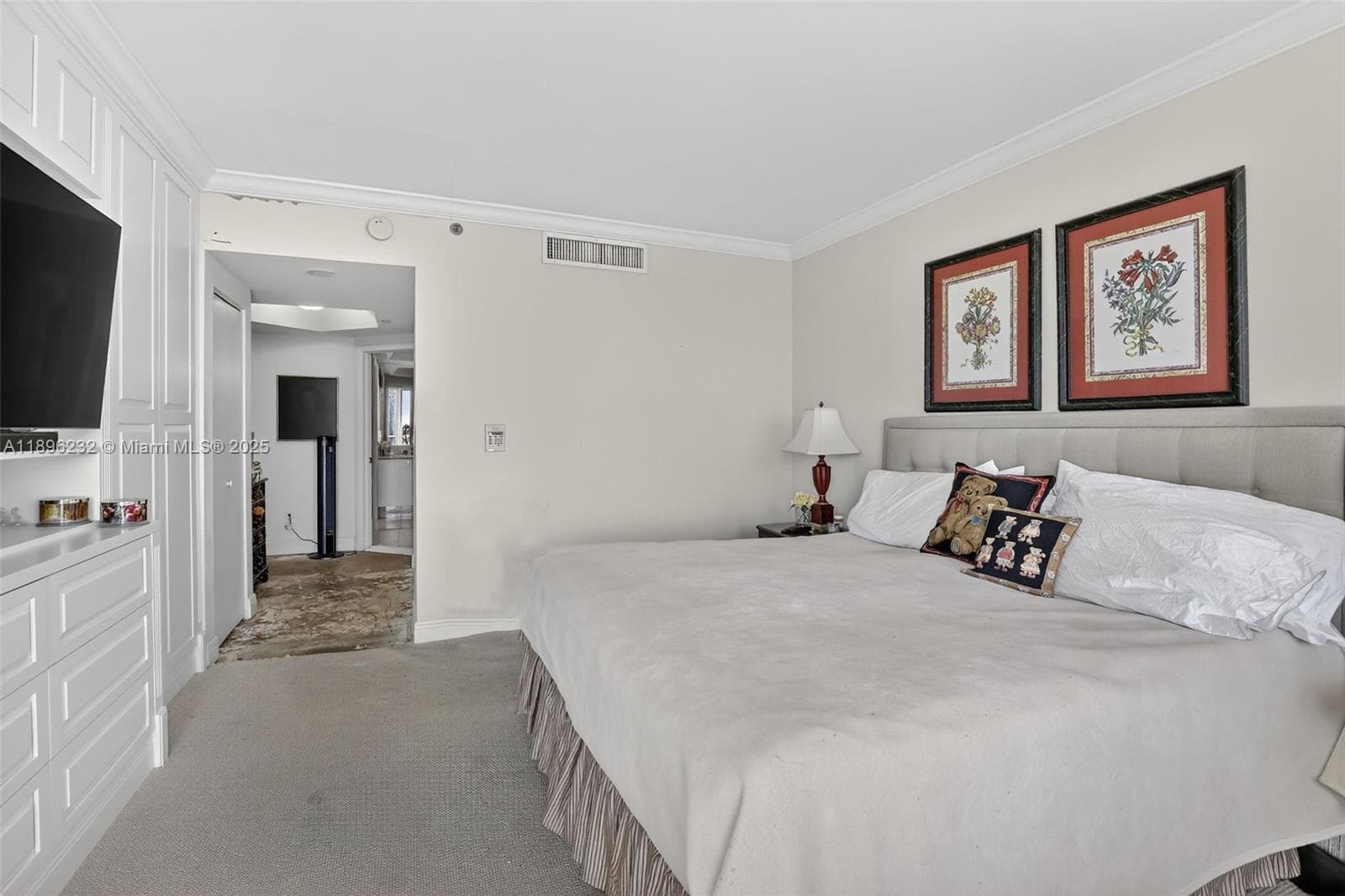 7000 Island Blvd # 903, Aventura FL 33160 — 18