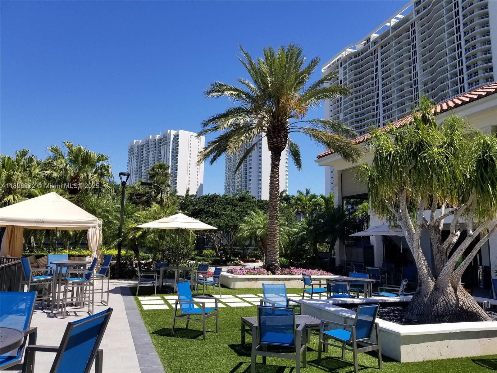 7000 Island Blvd # 903, Aventura FL 33160 — 51