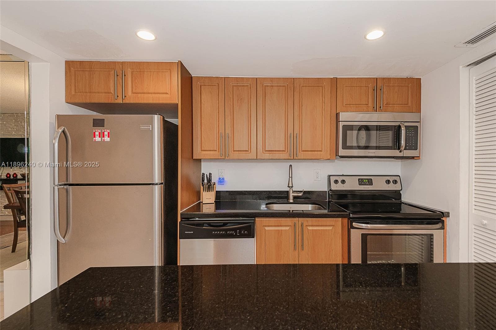 201 178th Dr # 426, Sunny Isles Beach FL 33160 — 6