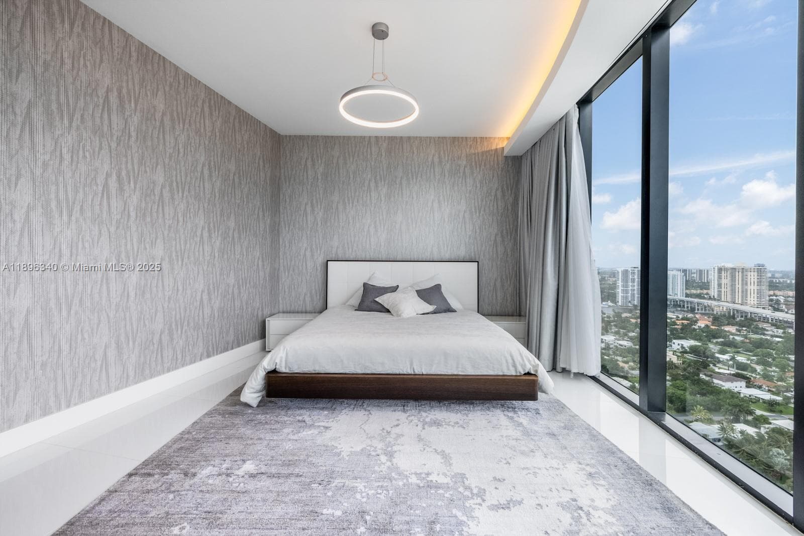 18555 Collins Ave # 2805, Sunny Isles Beach FL 33160 — 16