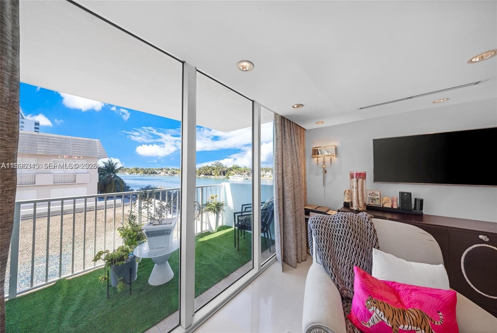 5838 Collins Ave # 2F, Miami Beach FL 33140 — 7