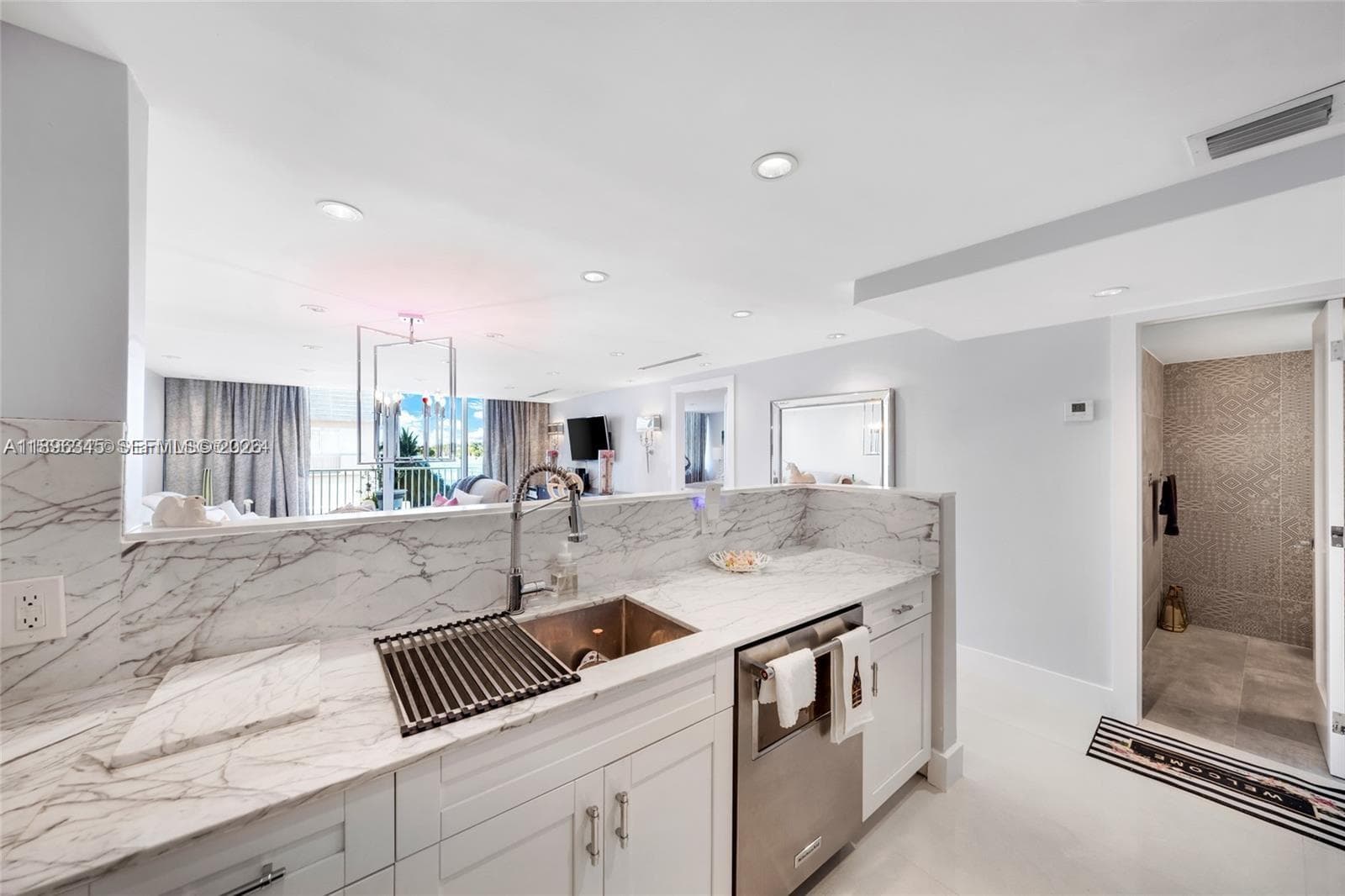 5838 Collins Ave # 2F, Miami Beach FL 33140 — 8