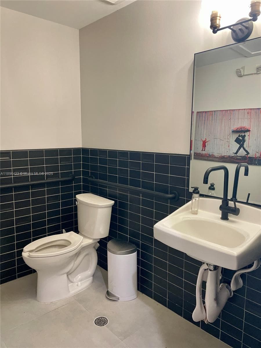 536 SW 12th Ave, Miami FL 33130 — 10