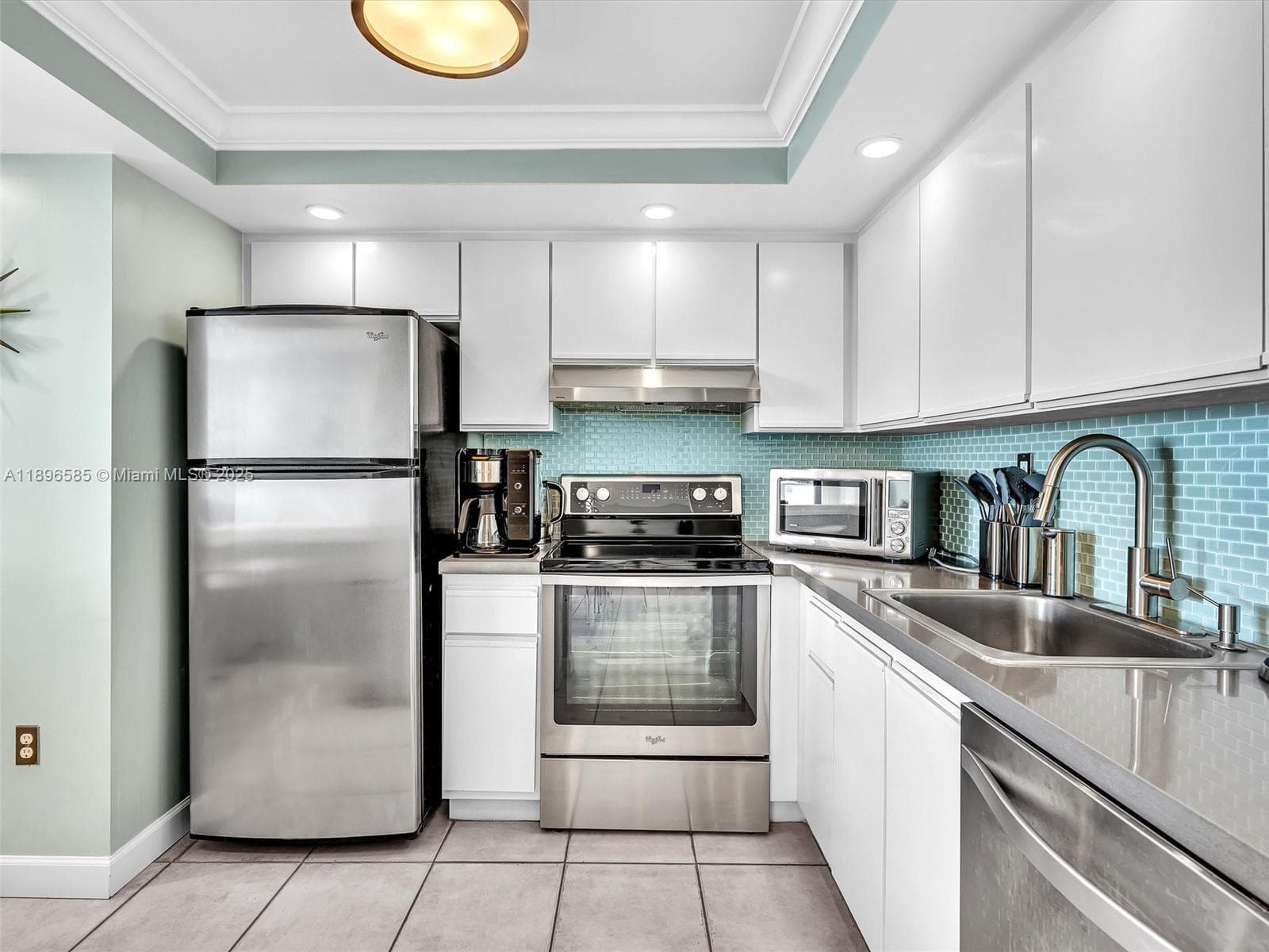 1775 Washington Ave # 8B, Miami Beach FL 33139 — 7