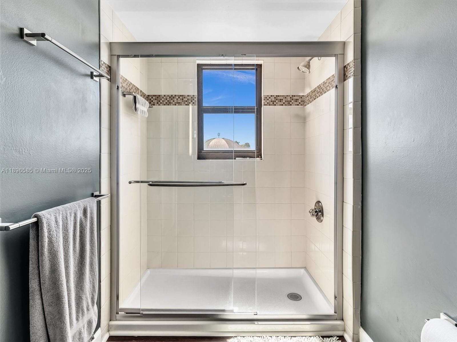 1775 Washington Ave # 8B, Miami Beach FL 33139 — 10