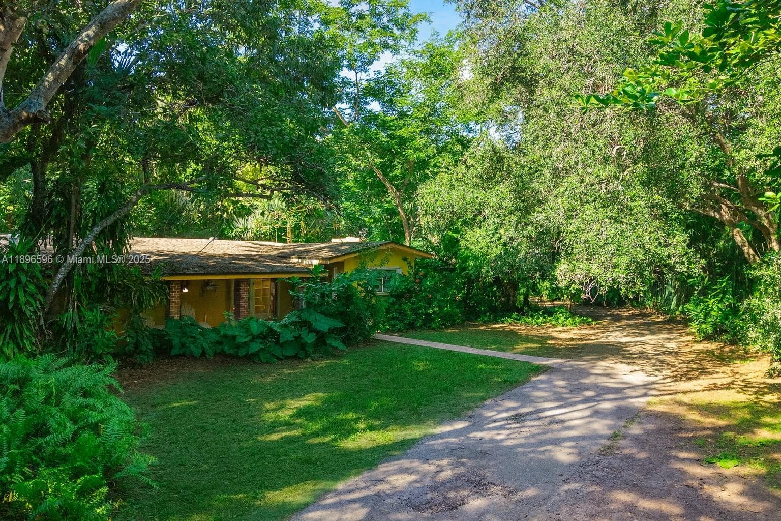 15000 Old Cutler Rd, Palmetto Bay FL 33158 — 23