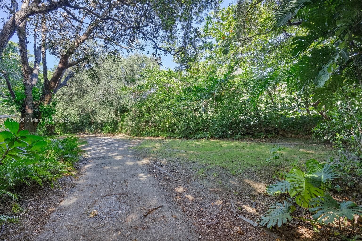 15000 Old Cutler Rd, Palmetto Bay FL 33158 — 24